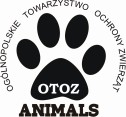 Logo Ogólnopolskiego Towarzystwa Ochrony Zwierząt - w środku odbita czarna łapa psa, na dole skrót organizacji, dookoła loga rozwinięcie nazwy.